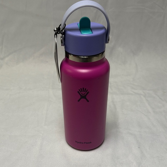 Hydro Flask Limited Edition Purple Bottle - Picture 3 of 4